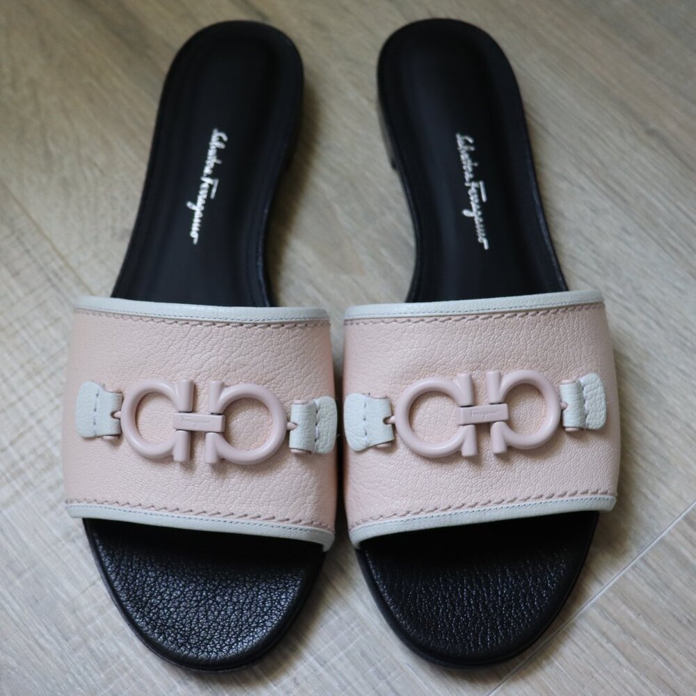 NIB Authentic Ferragamo Rhodes Pink Slip-Ons (Size 10C)